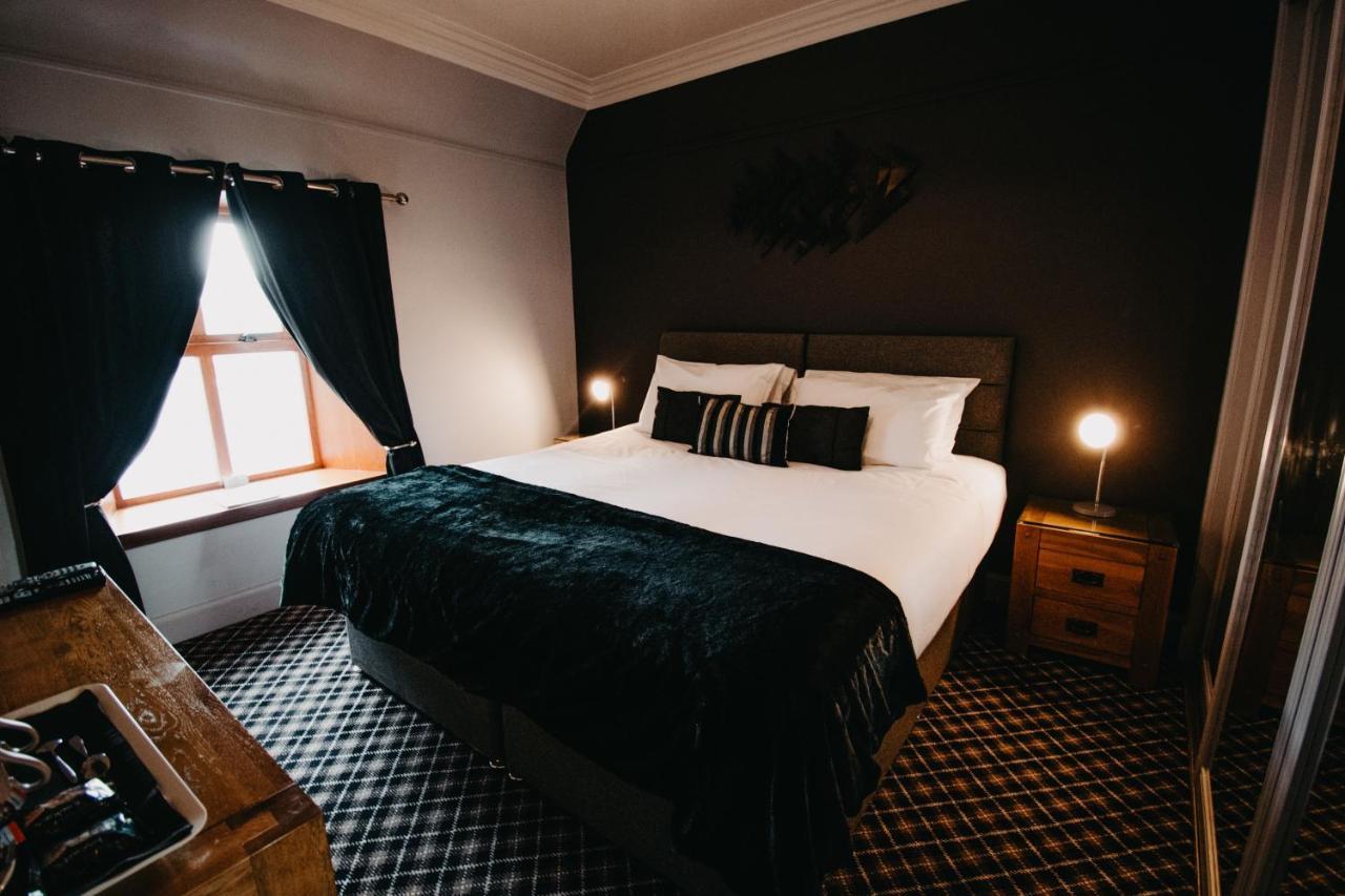 Seafield Arms Hotel Whitehills Ngoại thất bức ảnh